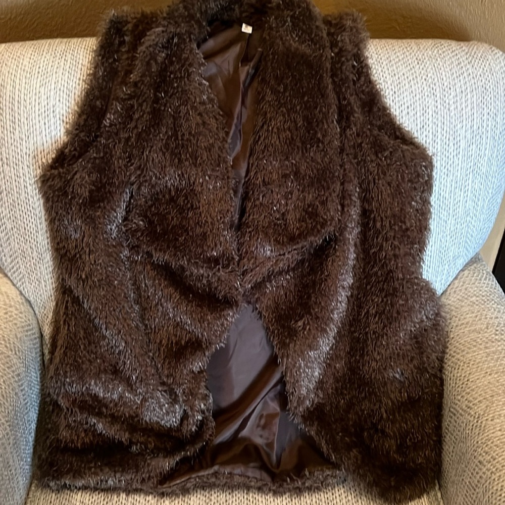 This vest is so cute by Lori + Mari